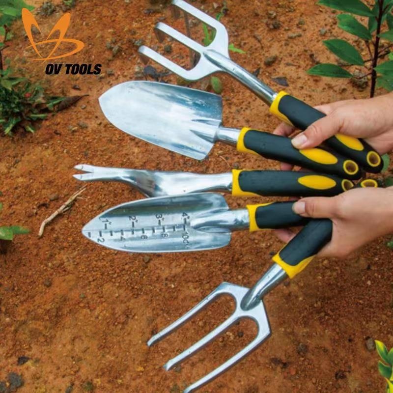 4 pieces Garden Tools Set made of Aluminium Alloy, for flower, plant, home, courtyard, Trowel + Transplanter + Rake + Fork