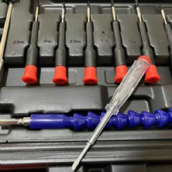 Multi function screwdrivers set with bits